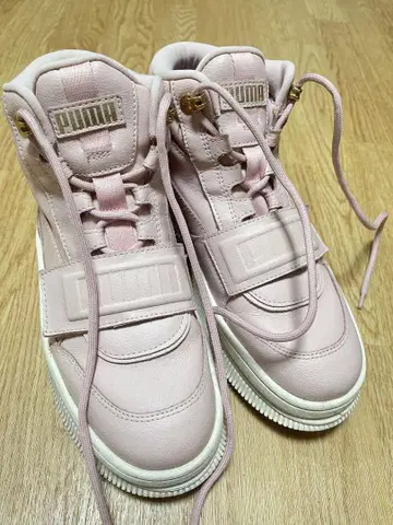 PUMA 핑크 하이컷 스니커즈 Puma Deva Boot