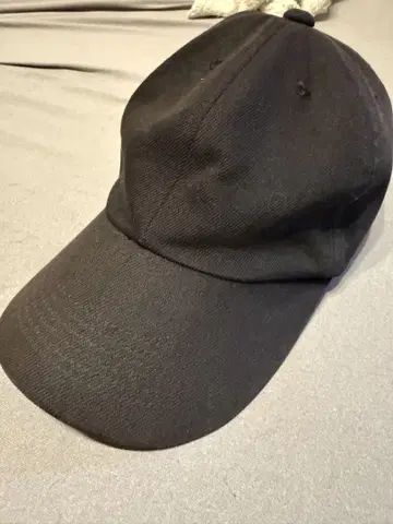 UNNAMED HEADWEAR LOW