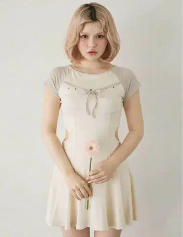 Mary 로고 플레어 미니 드레스