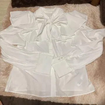 MERCURYDUO 3WAY 리본 프릴 긴팔 블라우스 화이트