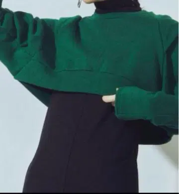 un3d(언쓰리) 그린 숏 맨투맨