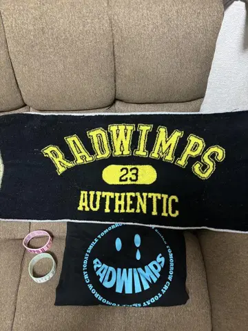 RADWIMPS 굿즈 타월과 밴딩 세트