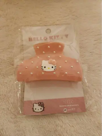 LOWRYS FARM HELLO KITTY 퀼팅 바렛 핑크
