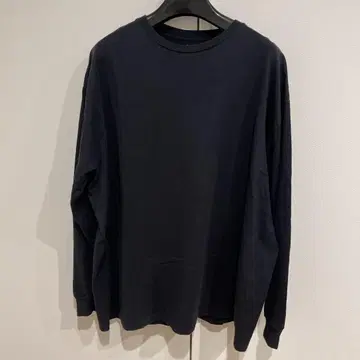 그라프 페이퍼 L/S 오버사이즈 티 블랙 사이즈 F
