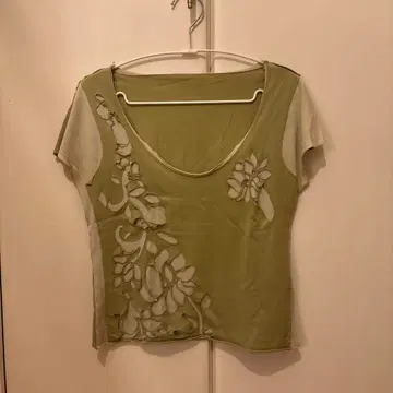 max&co cutwork design T