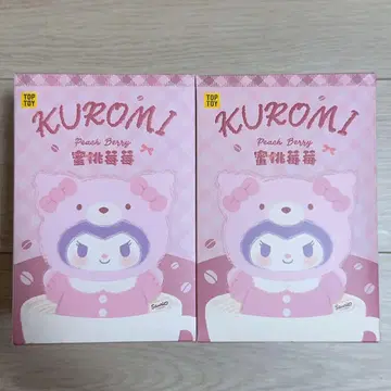 TOPTOY 산리오 쿠로미 피치베리 테마 비닐 인형 1