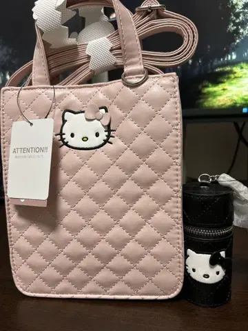 헬로키티 퀼팅 백 립 파우치