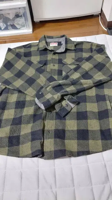 Wrangler XL/TG 플란넬 셔츠 올리브 그린