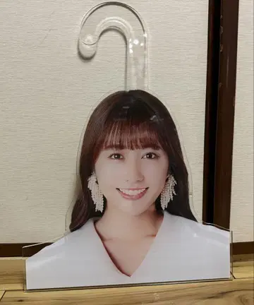 모모쿠로 사사키 아야카 아-링 아크릴 포토 행거 발레페스 2024