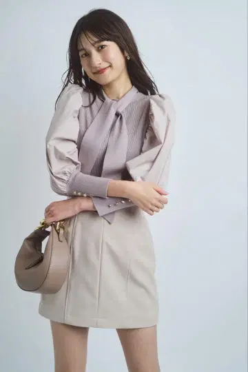 [ 새상품급 ] 리랜드트루 Rirandture 레이스업 미니 스커트