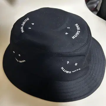 [ Paul Smith ] 'Happy' 버킷햇 로고 자수 미사용 새상품