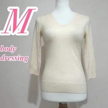 BODY DRESSING DX 베이지 V넥 7부 소매 니트 M 깔끔한