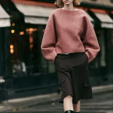 ZARA 부클 맨투맨