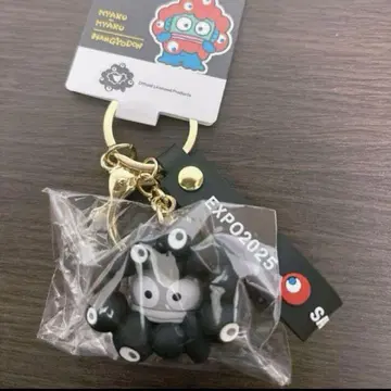 오사카 엑스포 산리오 블랙 미야쿠미야쿠 한교동