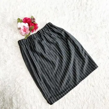 소리데레(M) 타이트 스트라이프 미디 스커트