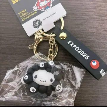 오사카 만박 산리오 블랙 미야쿠미야쿠 시나몬 시나모롤