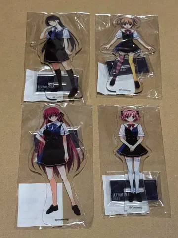 그리자이아 아크릴 스탠드 미치루 외 히로인 4종