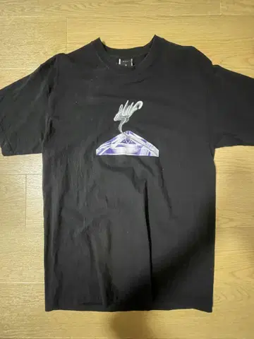 HUF 블랙 T셔츠 M
