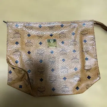 MCM 브라운 로고 프린트 클러치백