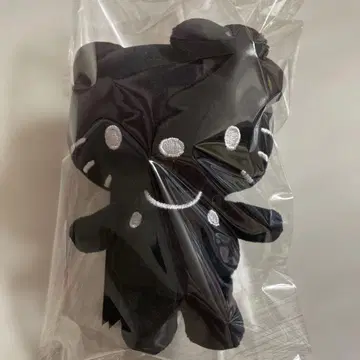 산리오 50주년 헬로키티 마스코트 키링 블랙