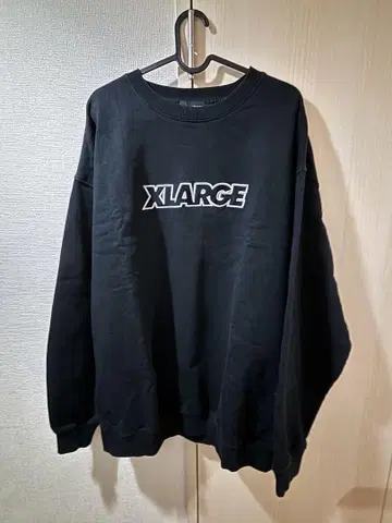 XLARGE 블랙 맨투맨 트레이닝복