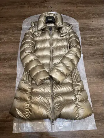 미사용품 TATRAS BABILA 03 골드 계열