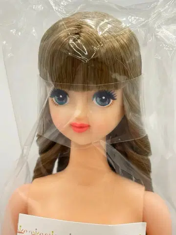 타마키 리카짱 캐슬 오타노시미 인형 브라운 계열 곱슬머리 제니 프렌드