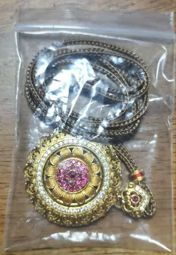 오사카 만박 네팔관 마와루 마와르 목걸이