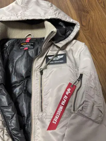 ALPHA INDUSTRIES MA-1 자켓 L 사이즈 베이지