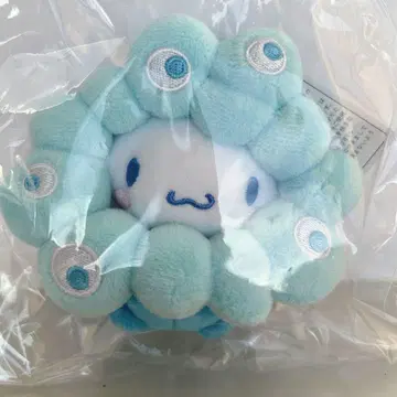 미야쿠미야쿠 x 시나몬 롤