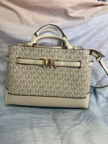 Michael Kors 숄더백 화이트/그레이
