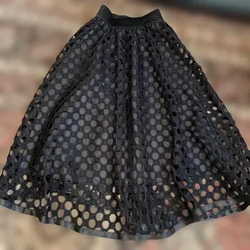 블랙 허니콤 메쉬 레이스 플레어 스커트