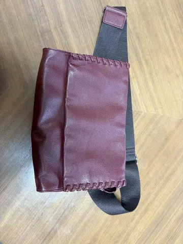 ear PAPILLONNER 와이드 테이프 숄더백 바디백