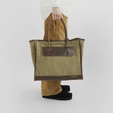 ARTS&CRAFTS 예술 앤 크래프츠 스퀘어 토트