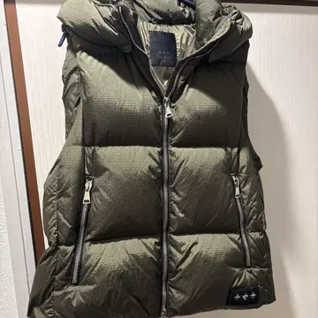 TATRAS 후드 부착 다운 자켓 올리브