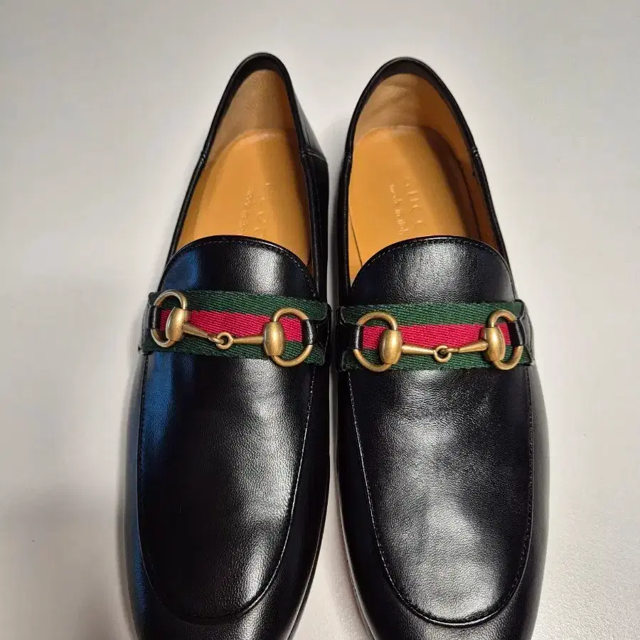 Gucci Horsebit Loafers Black
