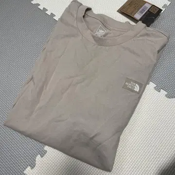 THE NORTH FACE 베이지 T셔츠 S