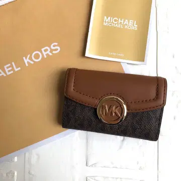 새상품 마이클코어스 MICHEAL KORS 브라운 키케이스