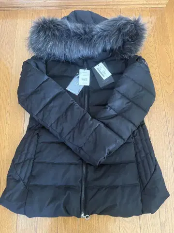 TATRAS 블랙 다운 자켓