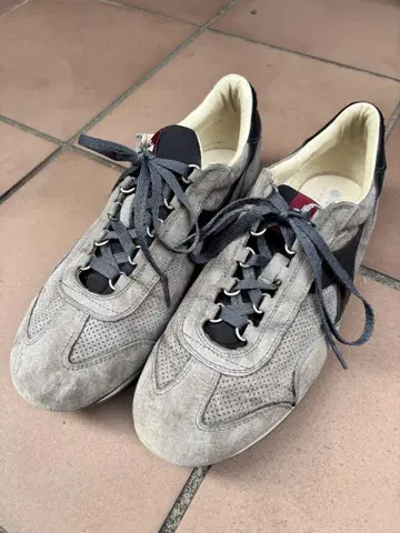 diadora HERITAGE 스웨이드 스니커즈 27.5cm