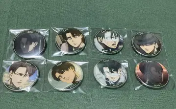 진격의 거인 리바이 캔뱃지 모음