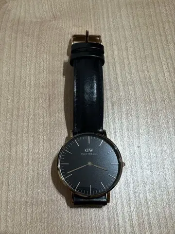 Daniel Wellington 클래식 손목시계 B36R31