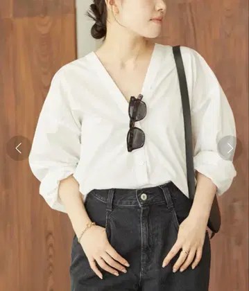새상품급 plage 플라주 상의 플레어 루즈 셔츠 화이트