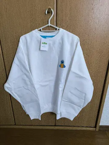 니코앤드 쿠키 몬스터 맨투맨