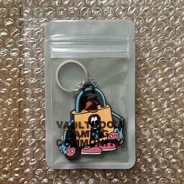 VAULTROOM RUBBER KEYCHAIN 볼트룸 키체인