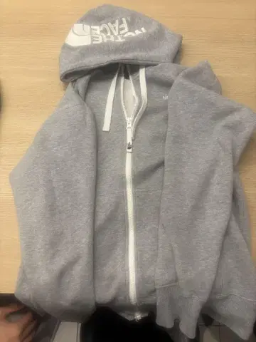 THE NORTH FACE 그레이 후드 부착 후드티