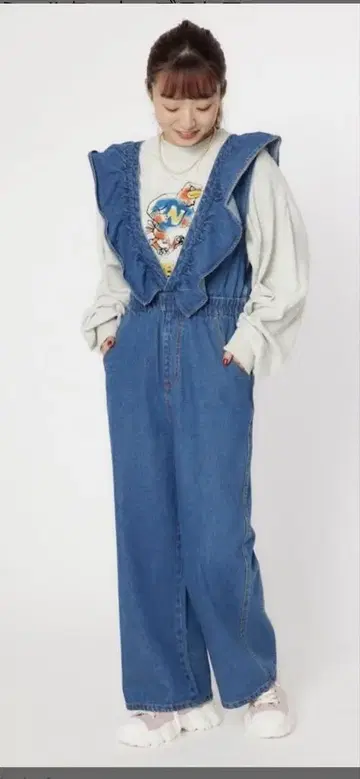 로데오 크라운 와이드 보울 프릴 올인원