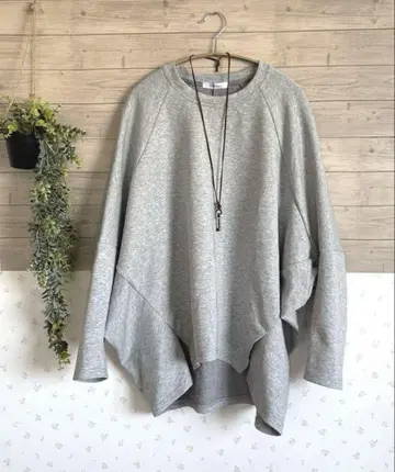 새상품 사이렌트 와스 코쿤 실루엣 돌먼 티셔츠