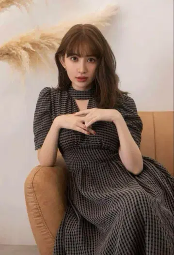 정품 herlipto Striped Midi Dress 새상품급