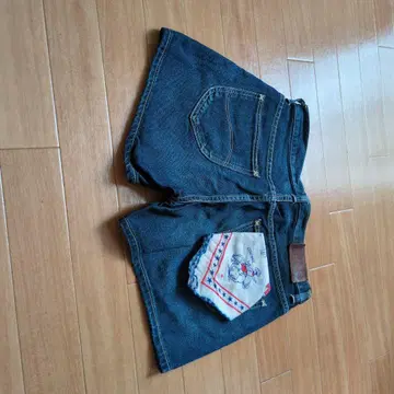카우보이 패턴 반다나 포켓 부착 숏팬츠